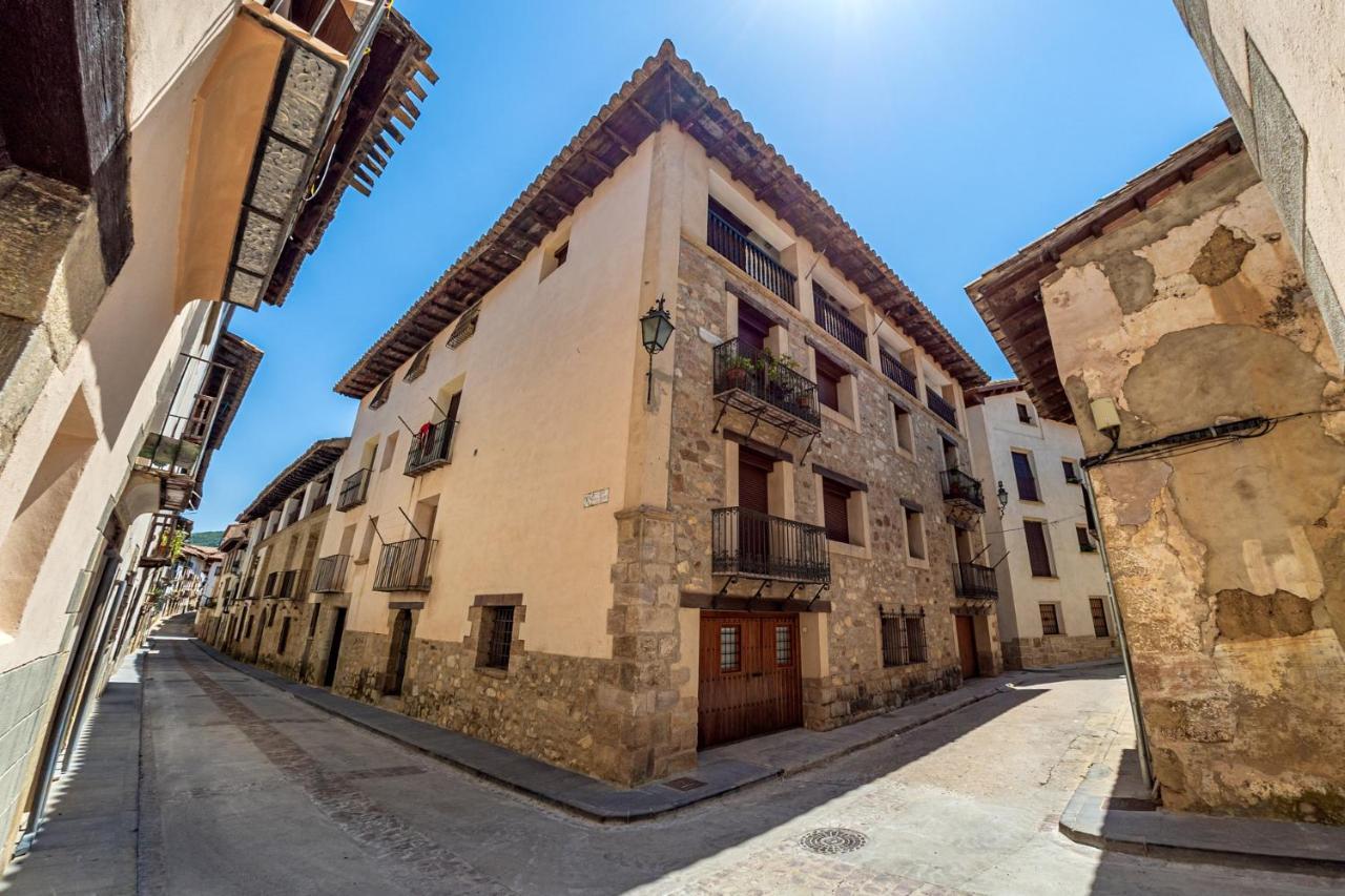 Apartment La Casa Del Escudo